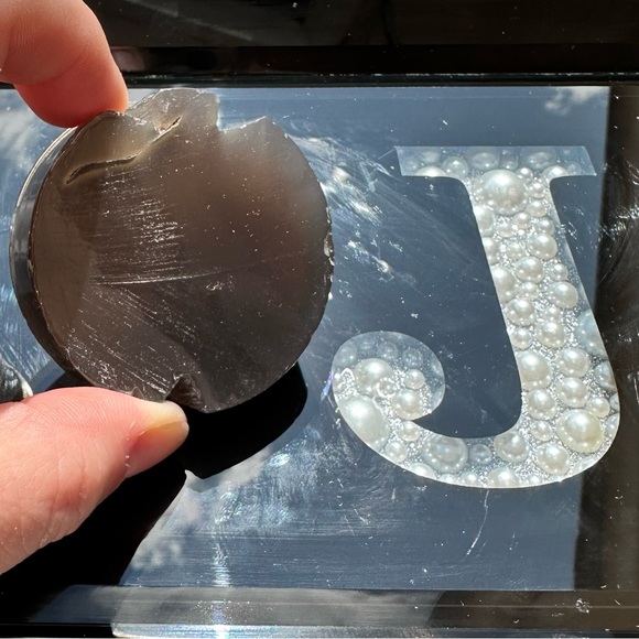 Natural Obsidian Apple Slice Carving - Picture 3 of 3